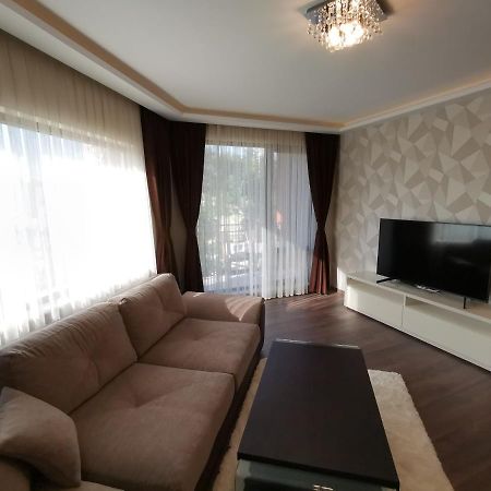 City Center Lux Apartment ヴァルナ エクステリア 写真