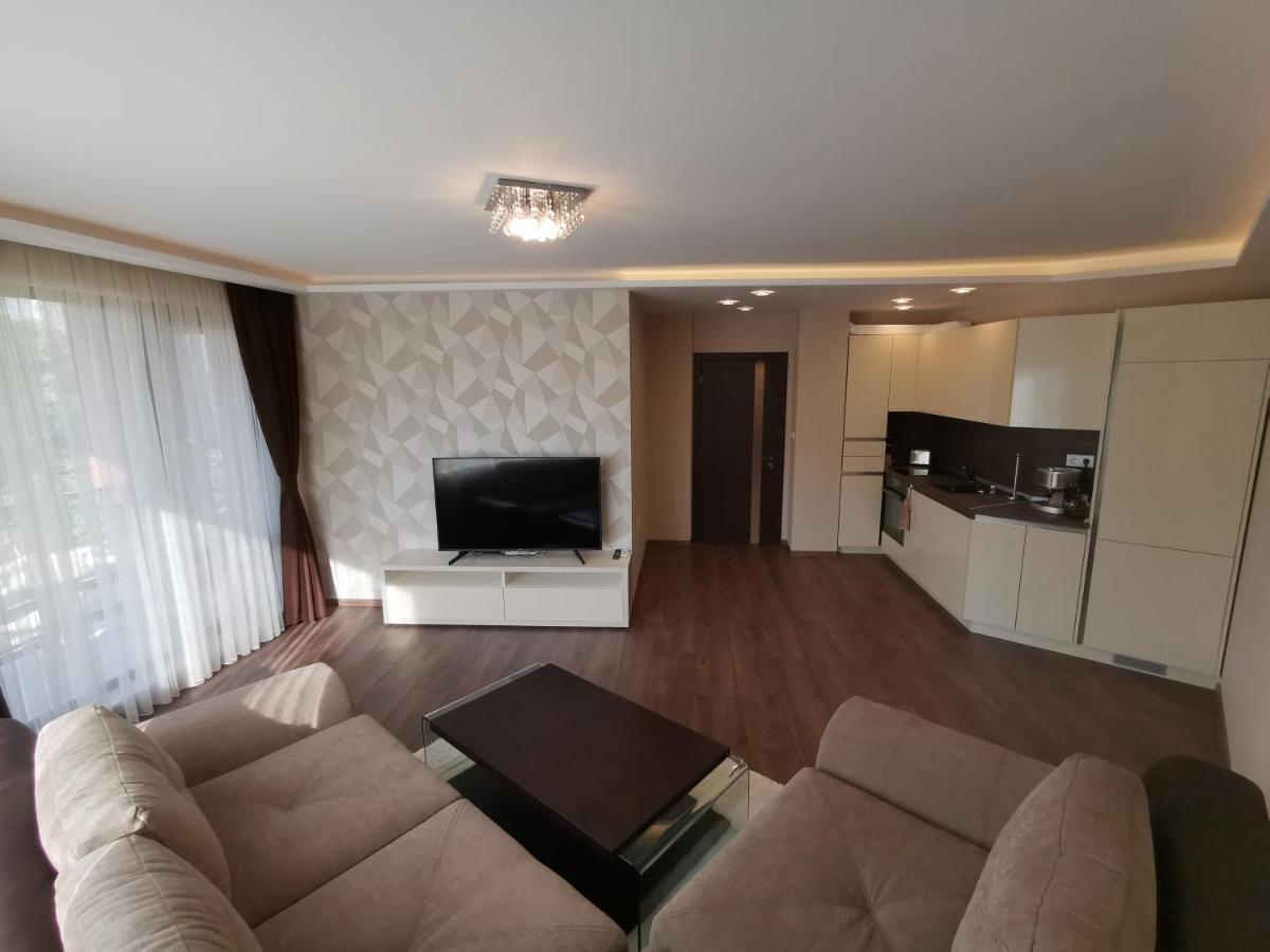 City Center Lux Apartment ヴァルナ エクステリア 写真