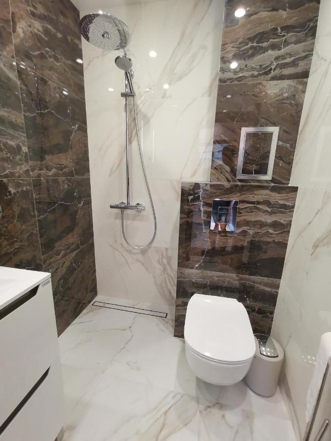 City Center Lux Apartment ヴァルナ エクステリア 写真
