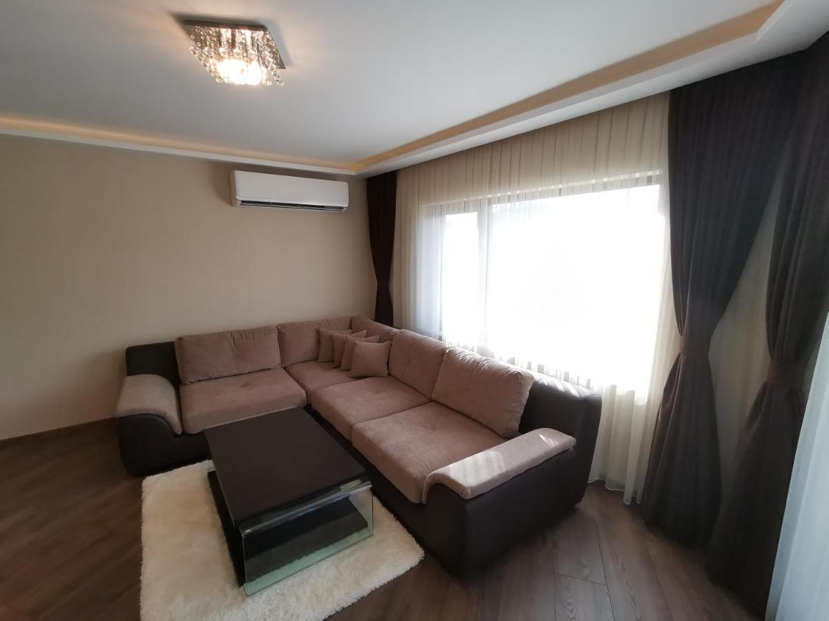 City Center Lux Apartment ヴァルナ エクステリア 写真