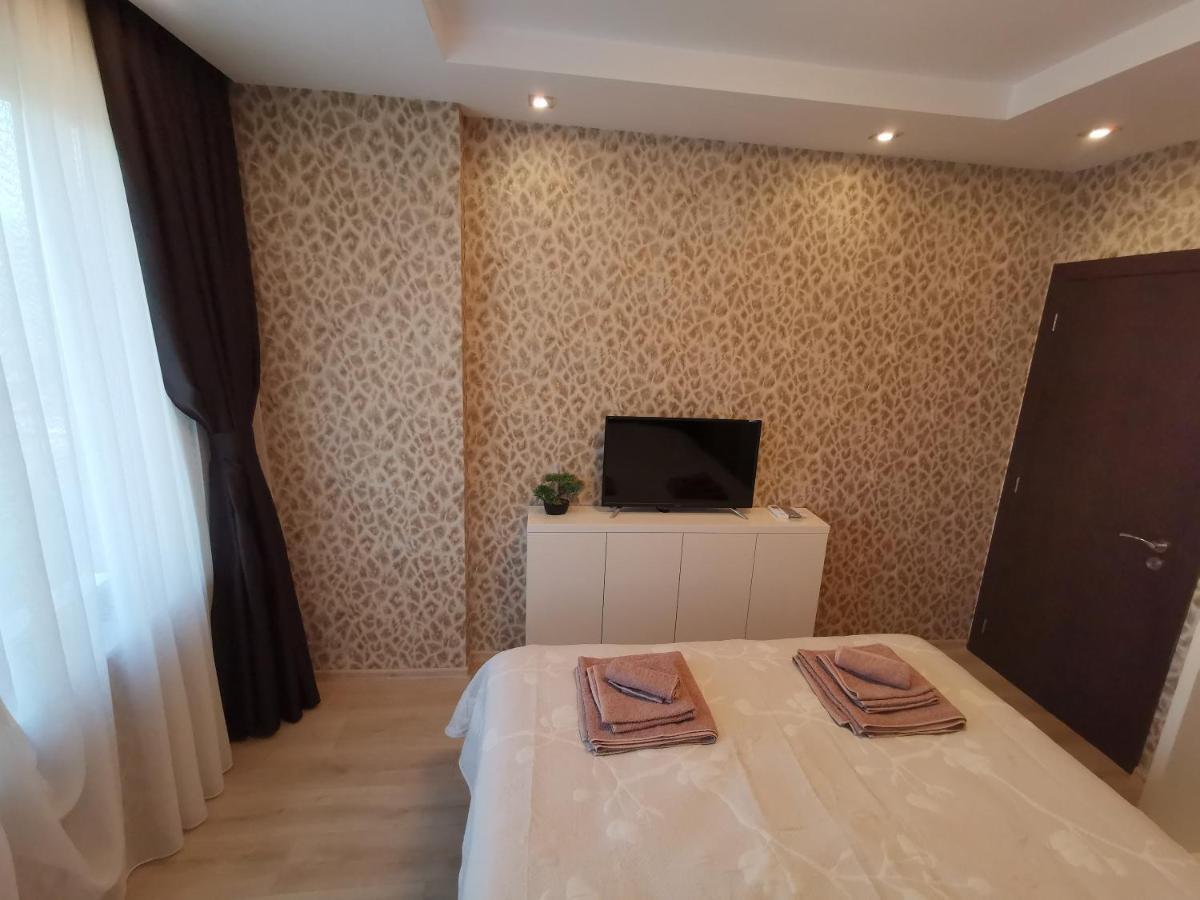 City Center Lux Apartment ヴァルナ エクステリア 写真