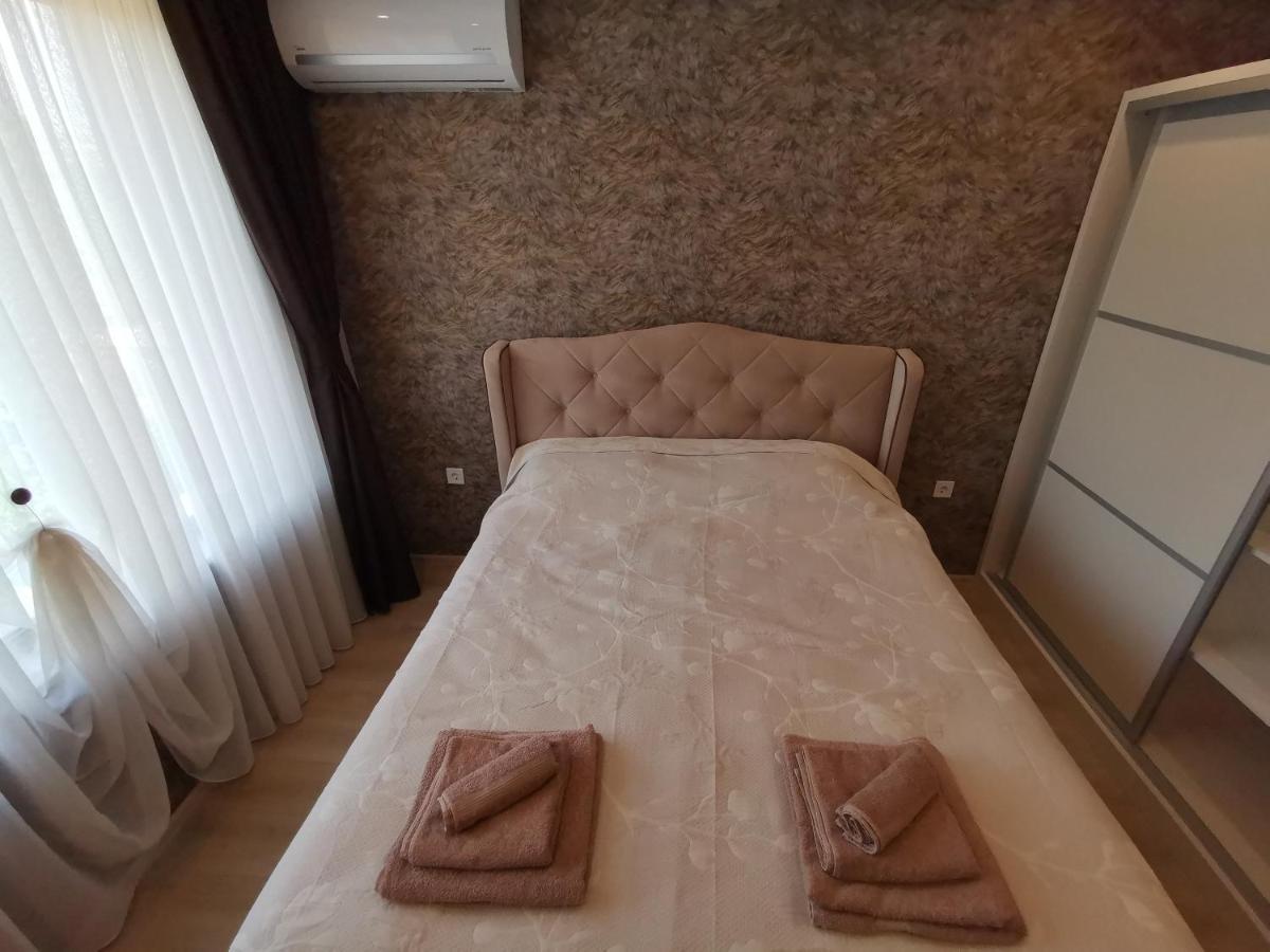City Center Lux Apartment ヴァルナ エクステリア 写真